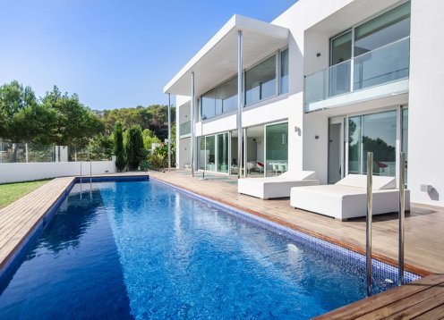 Villa Arena Luz in Es Cubells, 6BR Sea Views