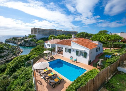 Villa Salina Azul in Menorca, Bay Views