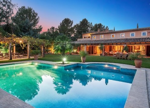 Casa Refugio Verde in Santa Ponsa, Near Port Adriano