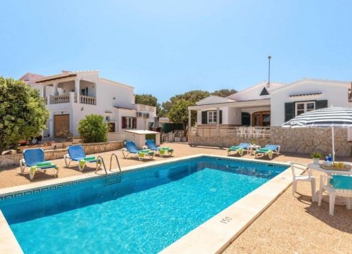 Villa Isla Bella in Arenal den Castell, 3-Bedroom with Sea Views