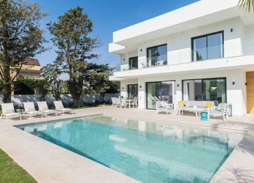 Casa Aurora Caleta in Malaga, Pool, gym and games room