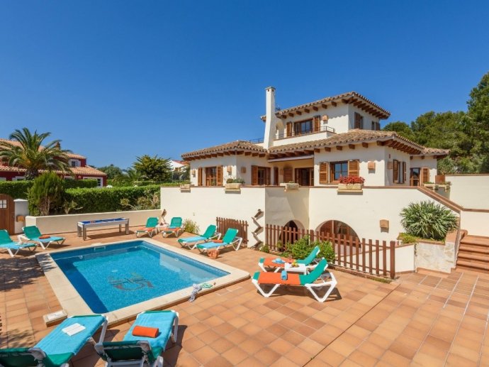 Casa Perla Arena in Calan Bosch, Private Pool