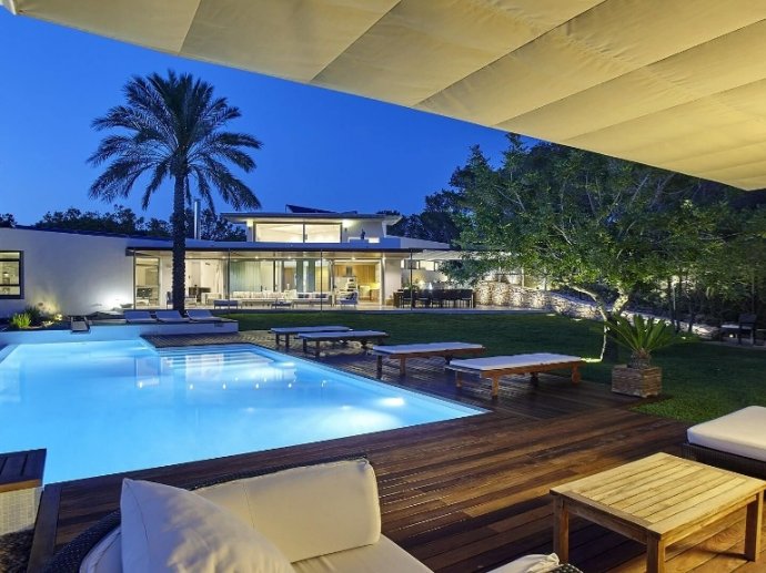 Villa Marea Caleta in San Antonio, sea views and pool